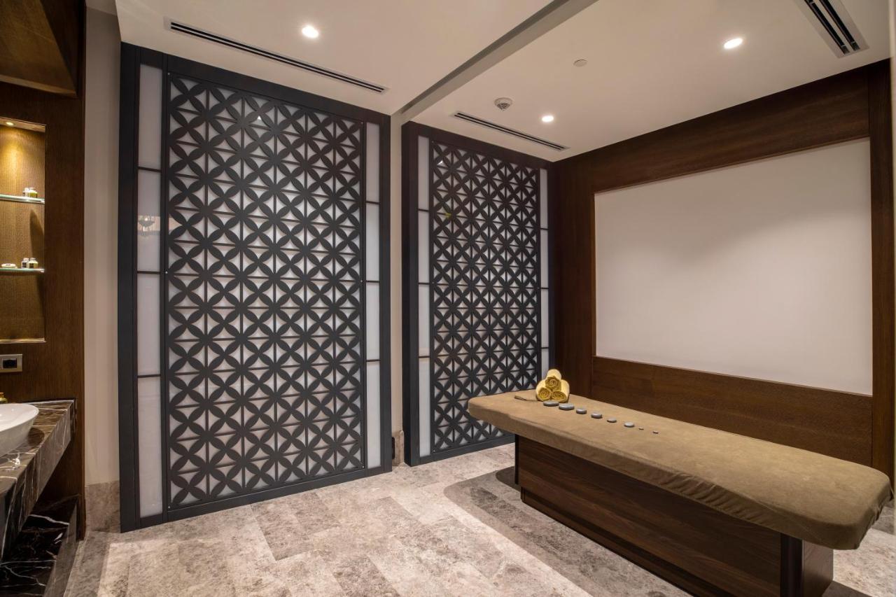 Wish More Hotel Sisli 이스탄불 외부 사진 A treatment room at the spa