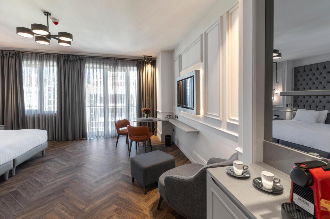Wish More Hotel Sisli 이스탄불 외부 사진 A room at the hotel