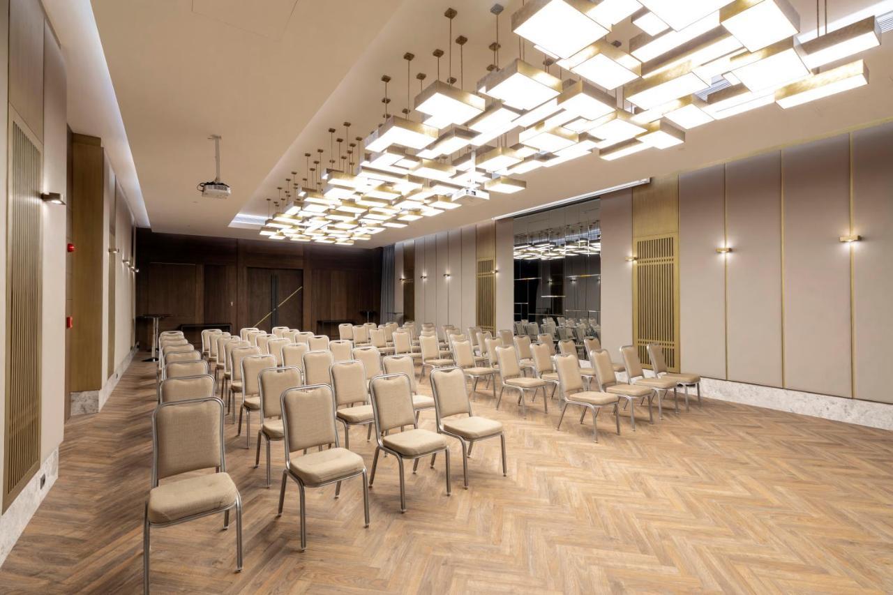 Wish More Hotel Sisli 이스탄불 외부 사진 The interior of the conference hall